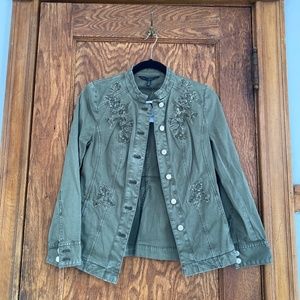 NWT White House Black Market embroidered jacket in 2P